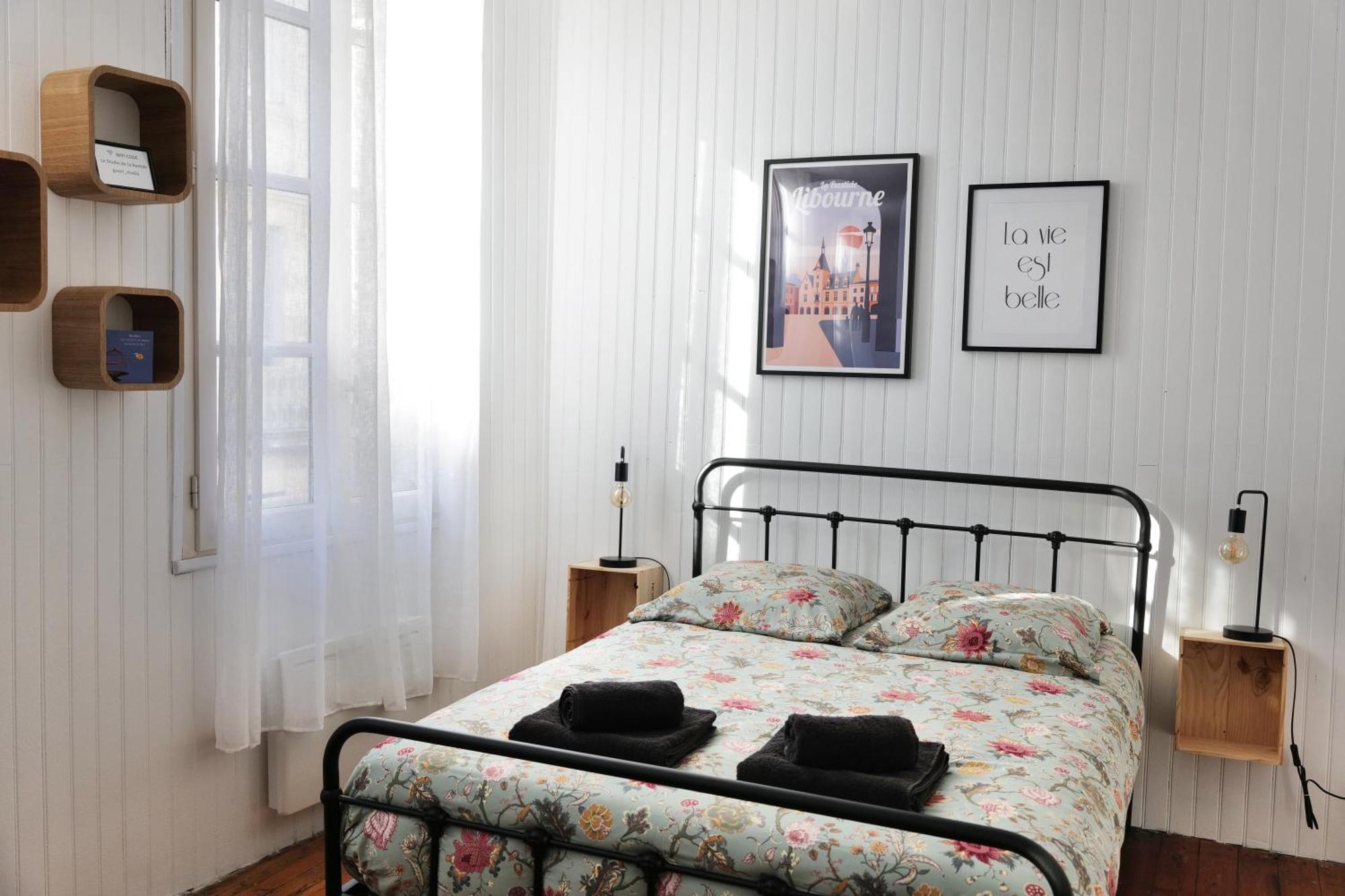 Le De La Bastide - Classe 2 Etoiles - Apartment Libourne