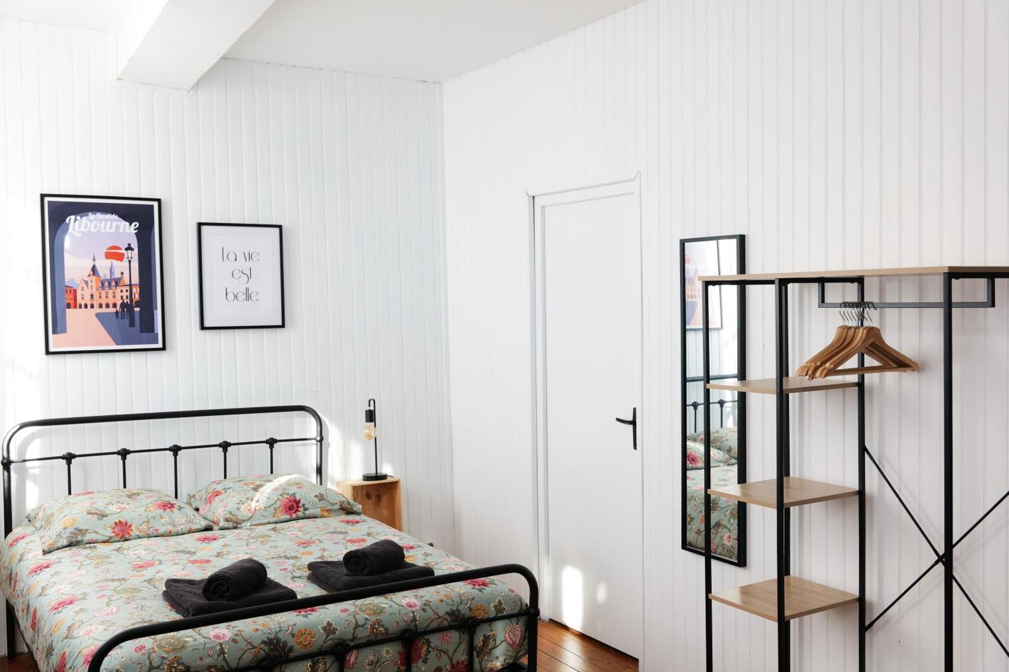 Le De La Bastide - Classe 2 Etoiles - Apartment Libourne